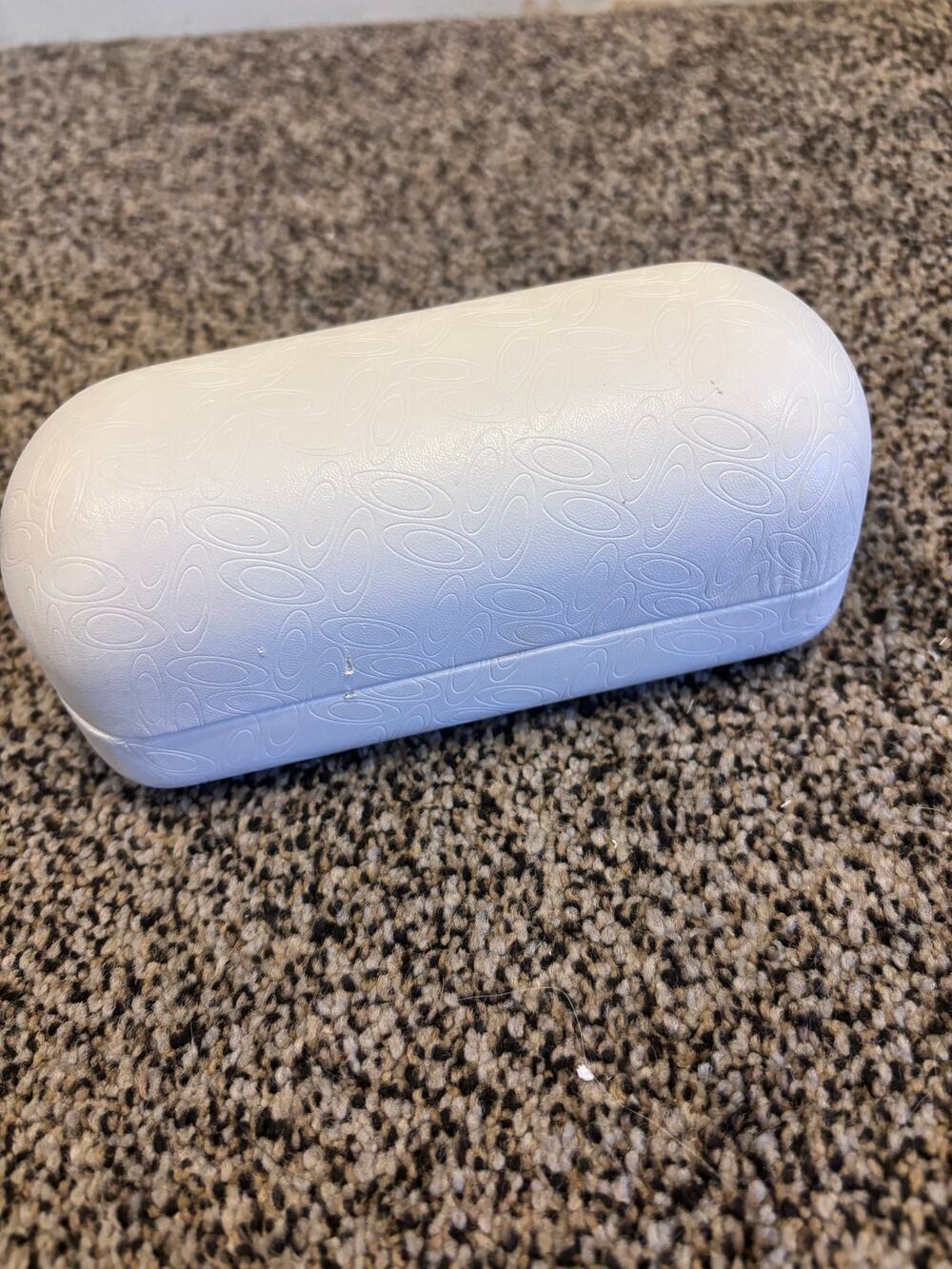 Oakley White Hard Shell Eyeglasses Sunglasses Case